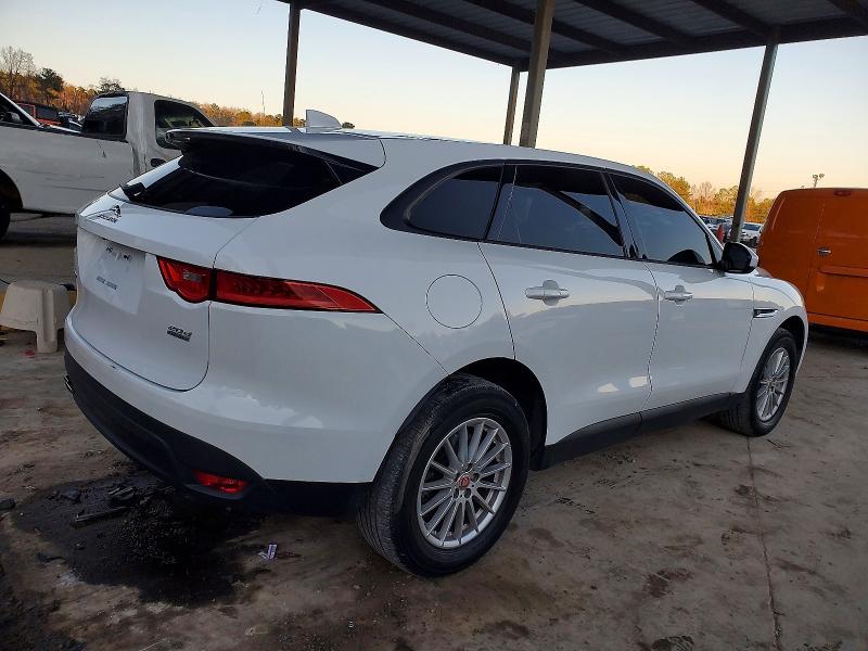 Фото 3 - JAGUAR F-PACE
