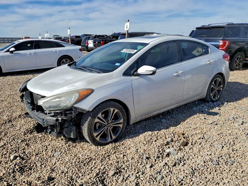 Фото 1 - KIA FORTE