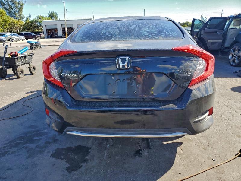 Фото 6 - HONDA CIVIC