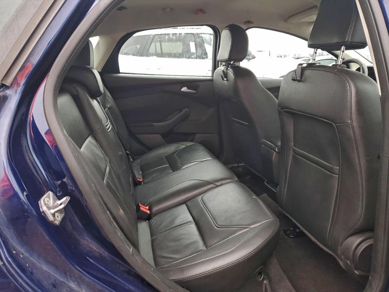 Фото 10 - FORD FOCUS