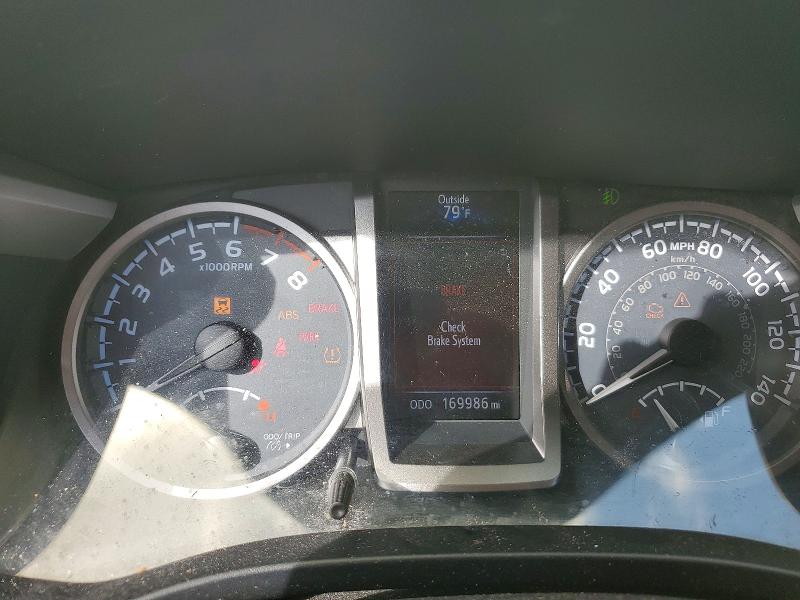 Фото 9 - TOYOTA TACOMA