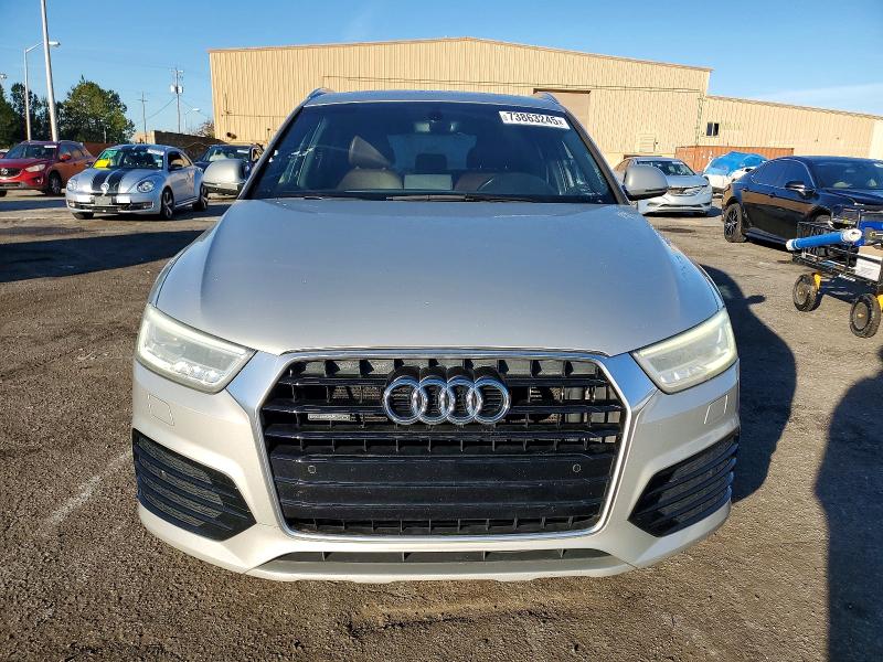 Фото 5 - AUDI Q3