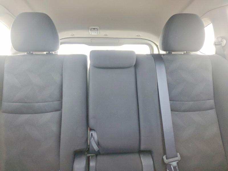 Фото 10 - NISSAN ROGUE