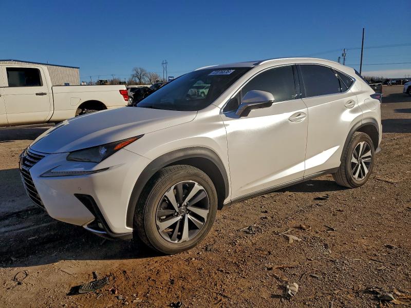 Фото 1 - LEXUS NX