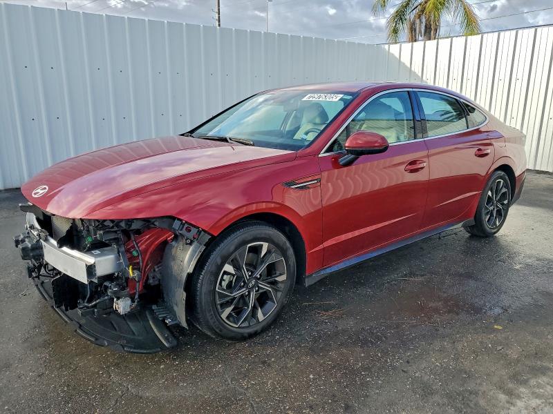 Фото 1 - HYUNDAI SONATA