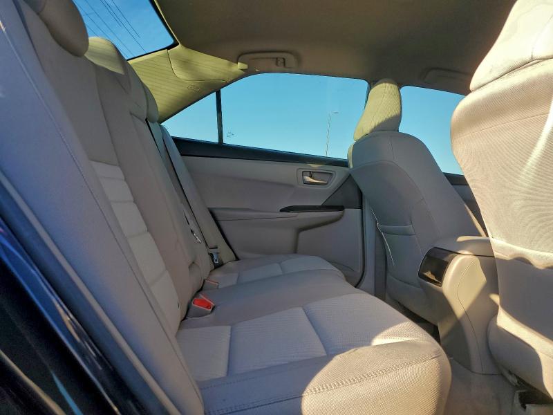 Фото 10 - TOYOTA CAMRY