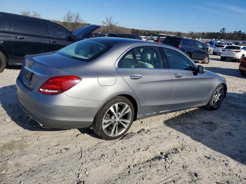 Фото 3 - MERCEDES-BENZ C-CLASS