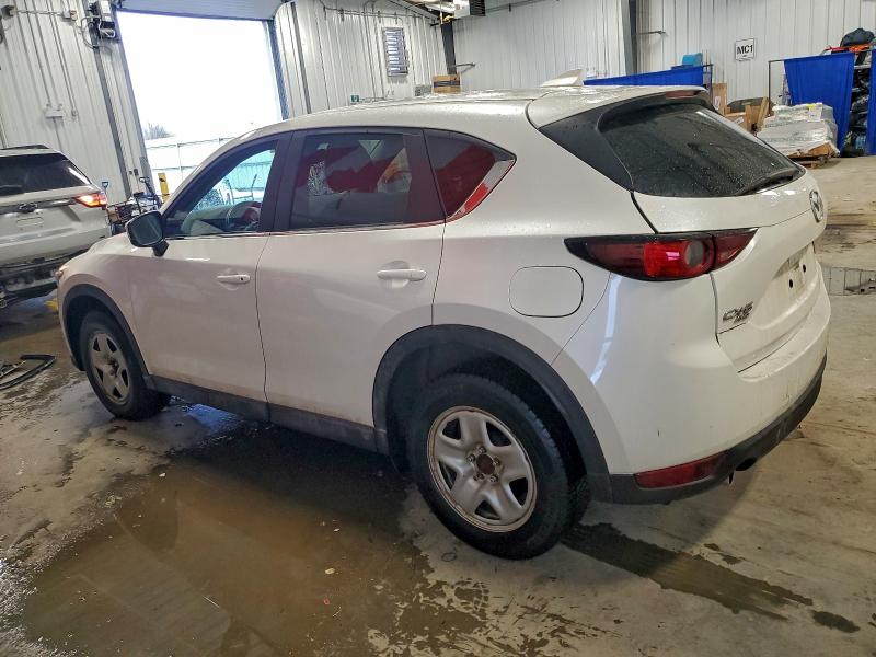 Фото 2 - MAZDA CX-5