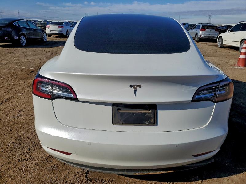 Фото 6 - TESLA MODEL 3