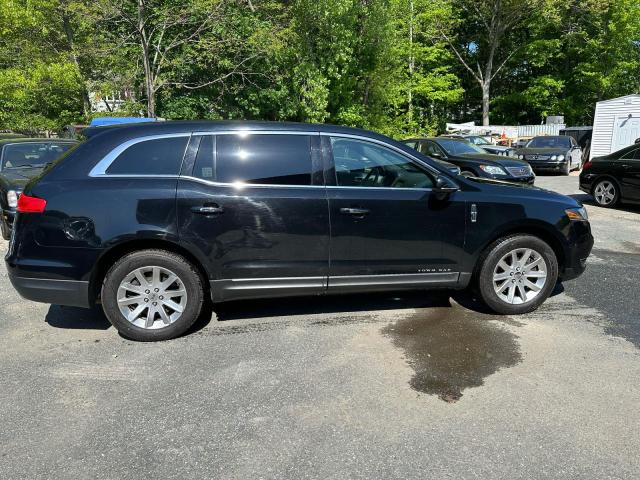 Фото 12 - LINCOLN MKT