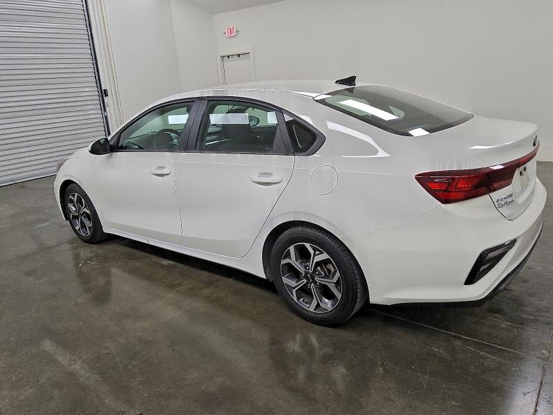 Фото 2 - KIA FORTE