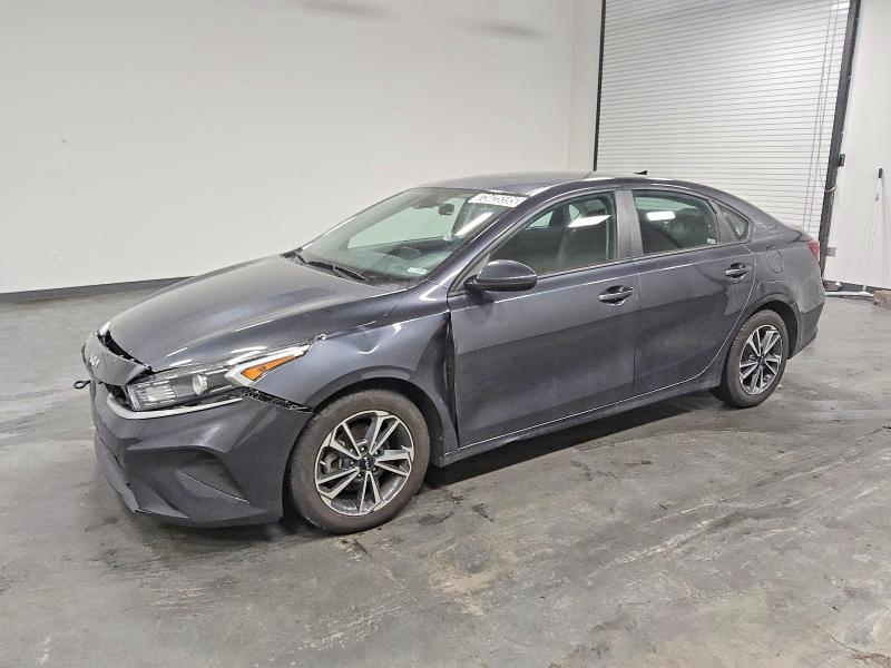 Фото 1 - KIA FORTE