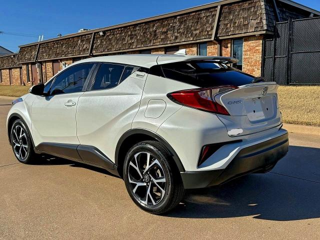 Фото 3 - TOYOTA C-HR