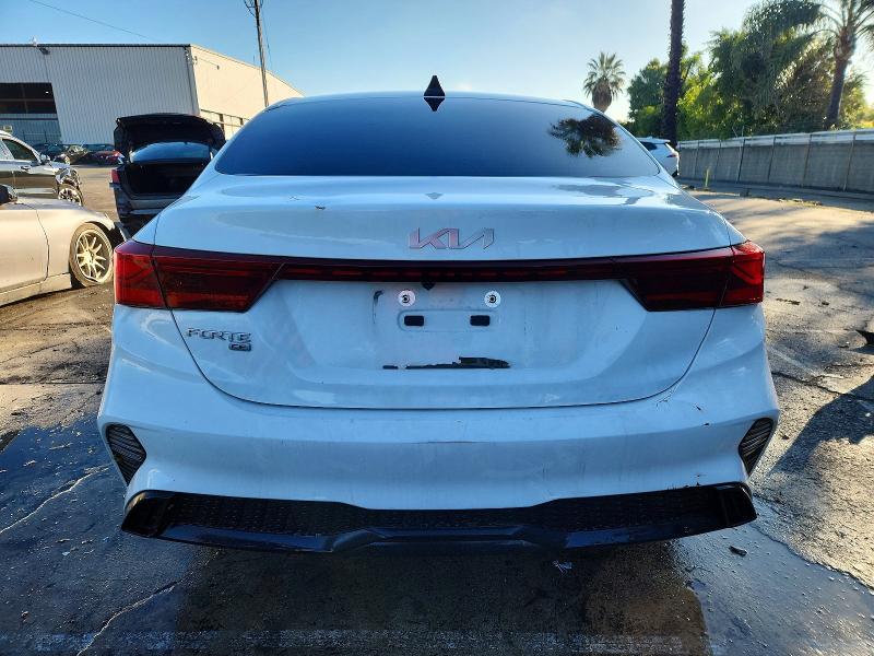 Фото 6 - KIA FORTE