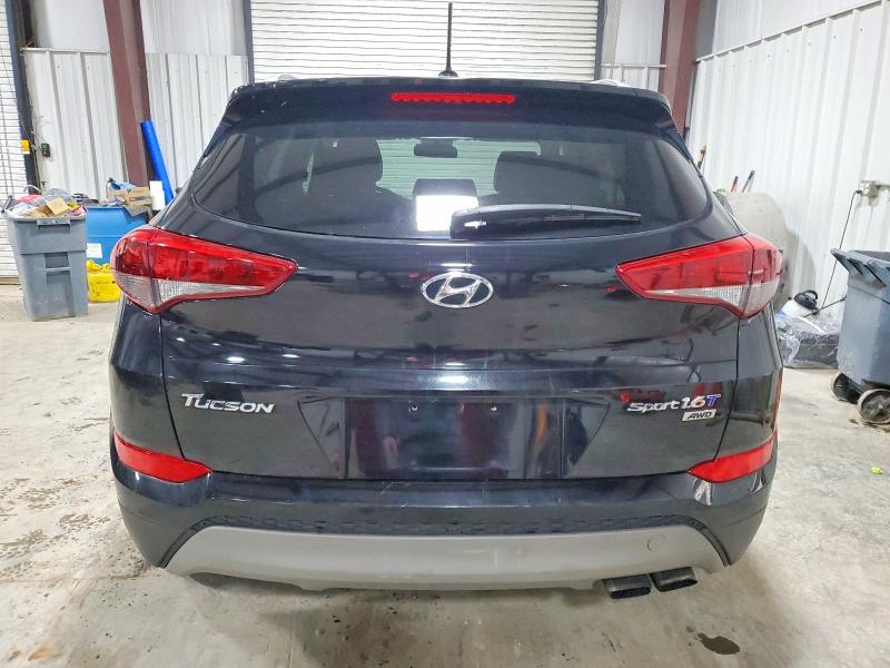 Фото 6 - HYUNDAI TUCSON