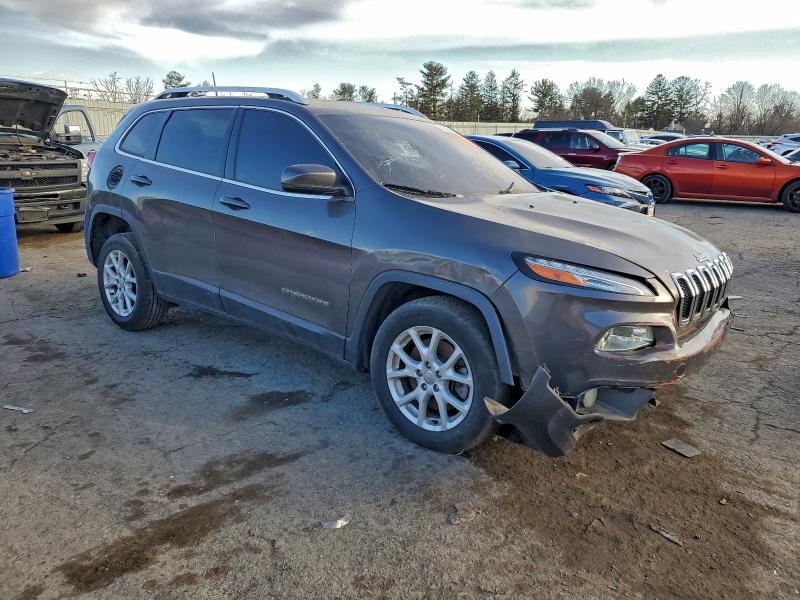 Фото 4 - JEEP GRAND CHER