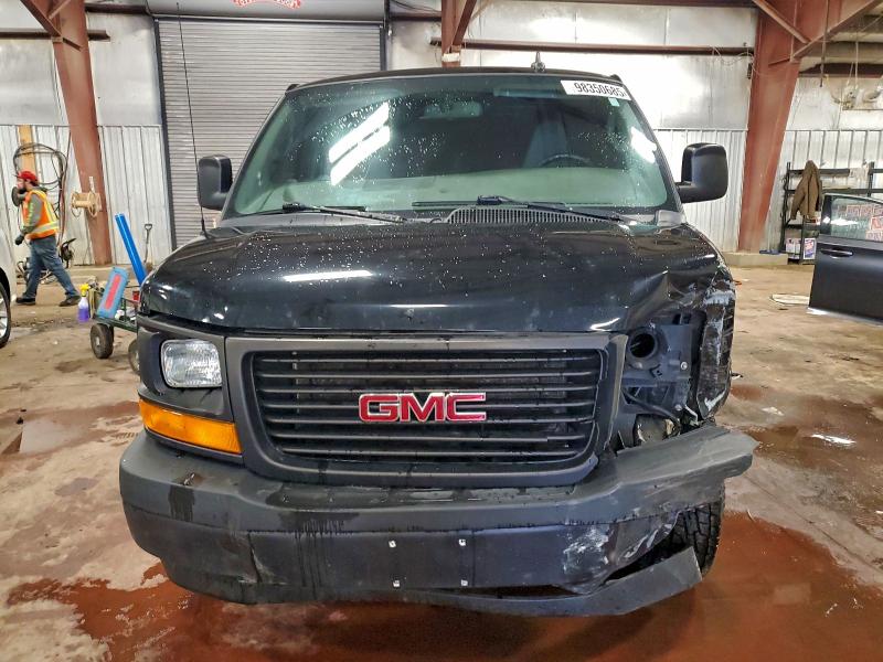 Фото 5 - GMC SAVANA