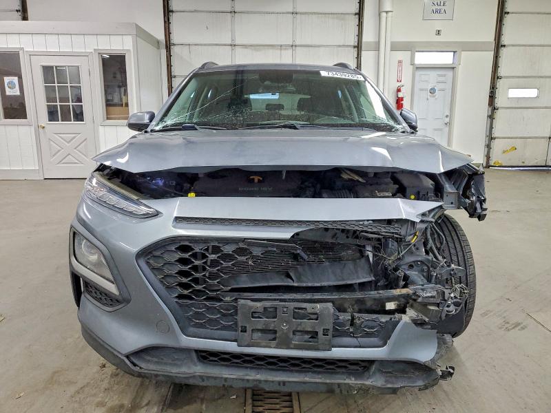 Фото 5 - HYUNDAI KONA