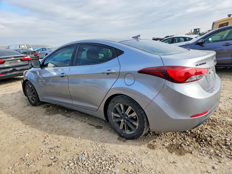 Фото 2 - HYUNDAI ELANTRA