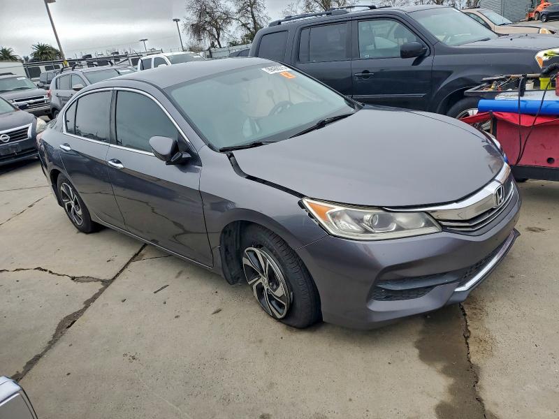 Фото 4 - HONDA ACCORD