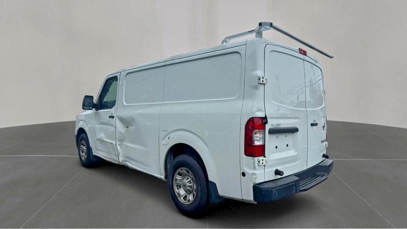 Фото 3 - NISSAN NV