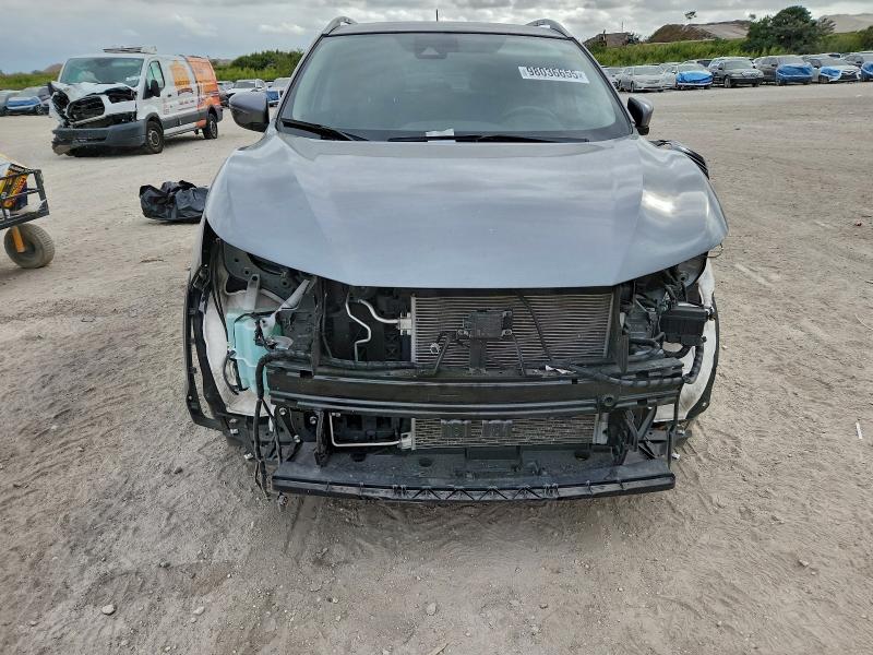 Фото 5 - NISSAN ROGUE