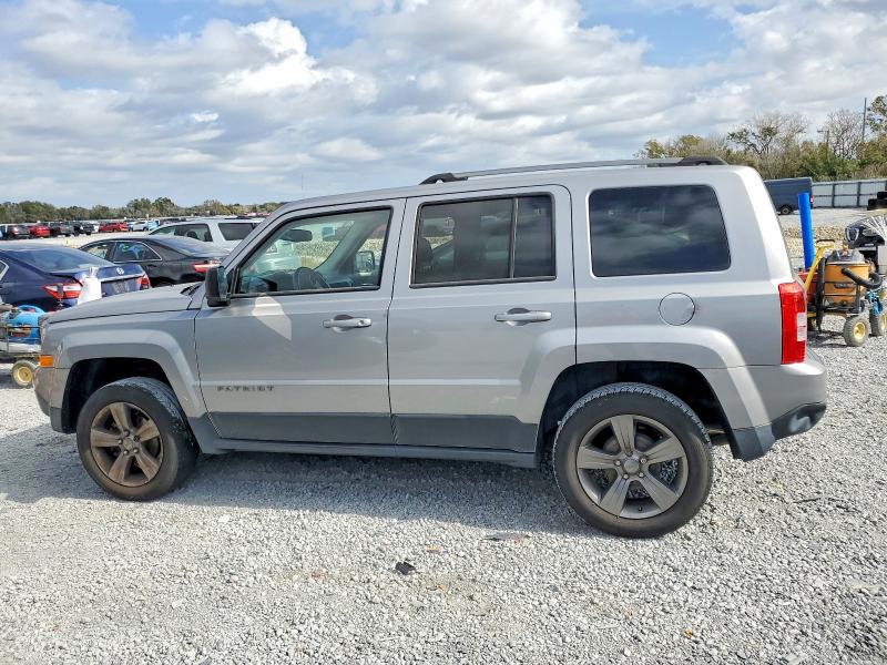 Фото 2 - JEEP PATRIOT