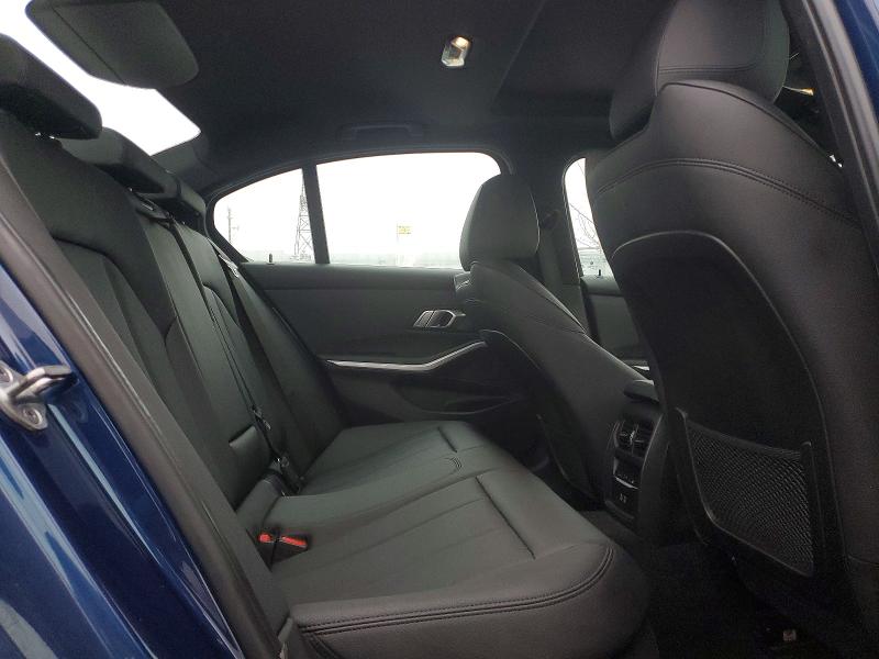 Фото 10 - BMW 3 SERIES