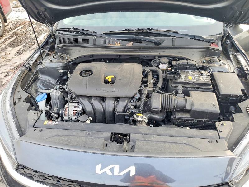 Фото 11 - KIA FORTE