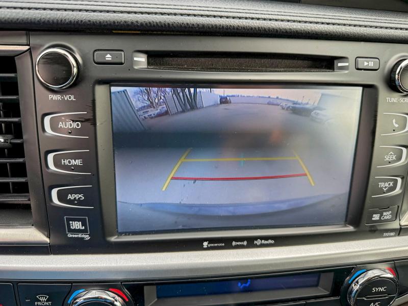 Фото 11 - TOYOTA HIGHLANDER