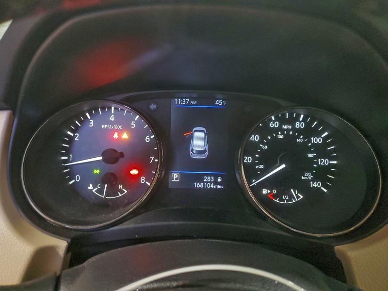 Фото 9 - NISSAN ROGUE