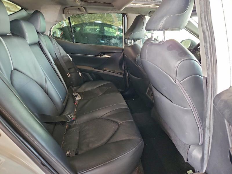 Фото 10 - TOYOTA CAMRY