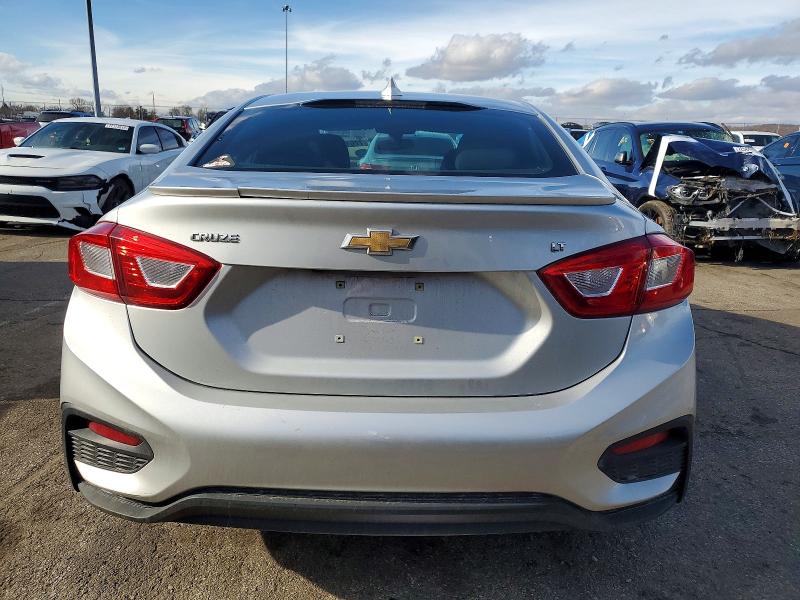 Фото 6 - CHEVROLET CRUZE