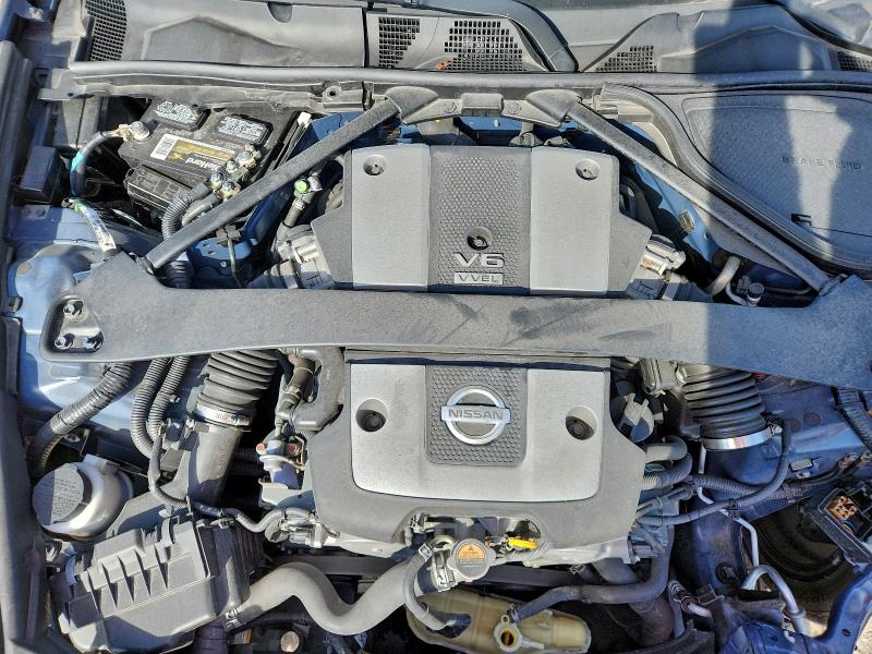 Фото 11 - NISSAN 370Z