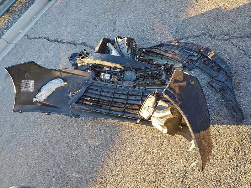 Фото 12 - TOYOTA CAMRY