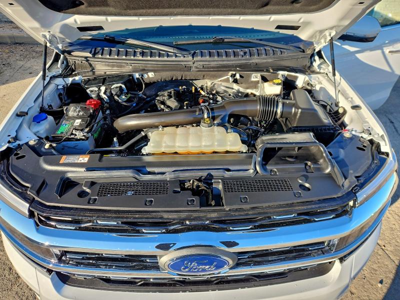 Фото 12 - FORD EXPEDITION