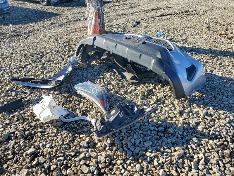 Фото 13 - TOYOTA RAV4