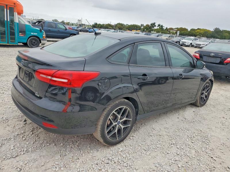 Фото 3 - FORD FOCUS