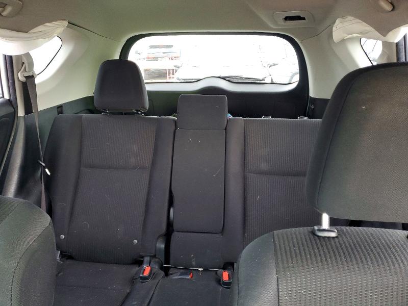 Фото 10 - TOYOTA RAV4