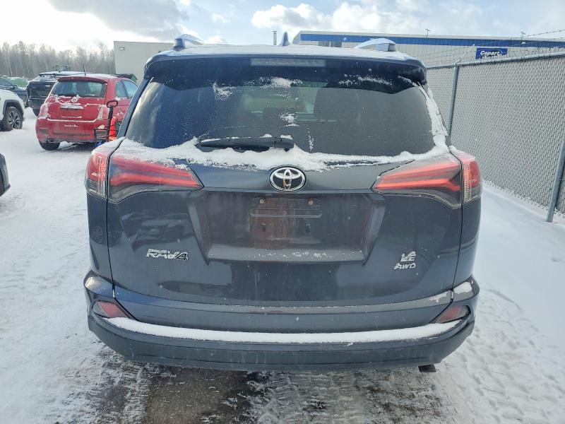 Фото 6 - TOYOTA RAV4