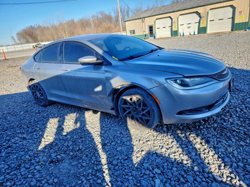 Фото 4 - CHRYSLER 200
