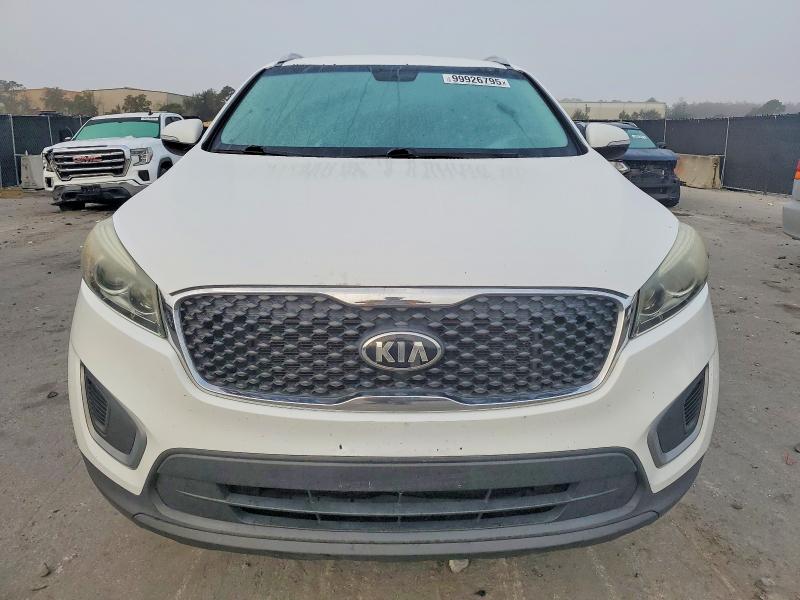 Фото 5 - KIA SORENTO