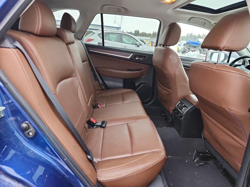 Фото 11 - SUBARU OUTBACK