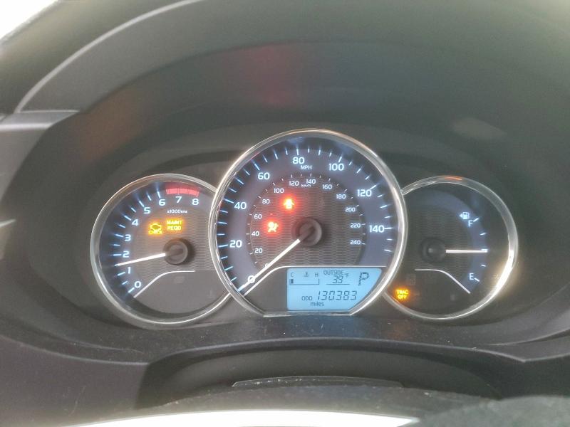 Фото 9 - TOYOTA COROLLA