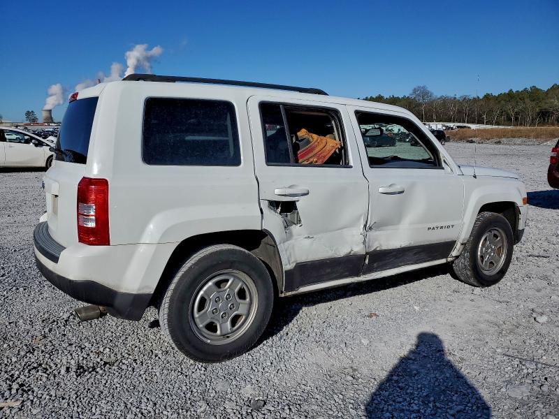 Фото 3 - JEEP PATRIOT