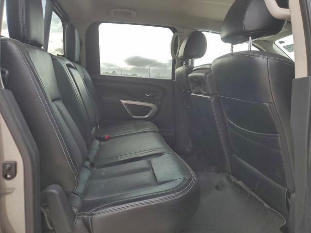 Фото 10 - NISSAN TITAN