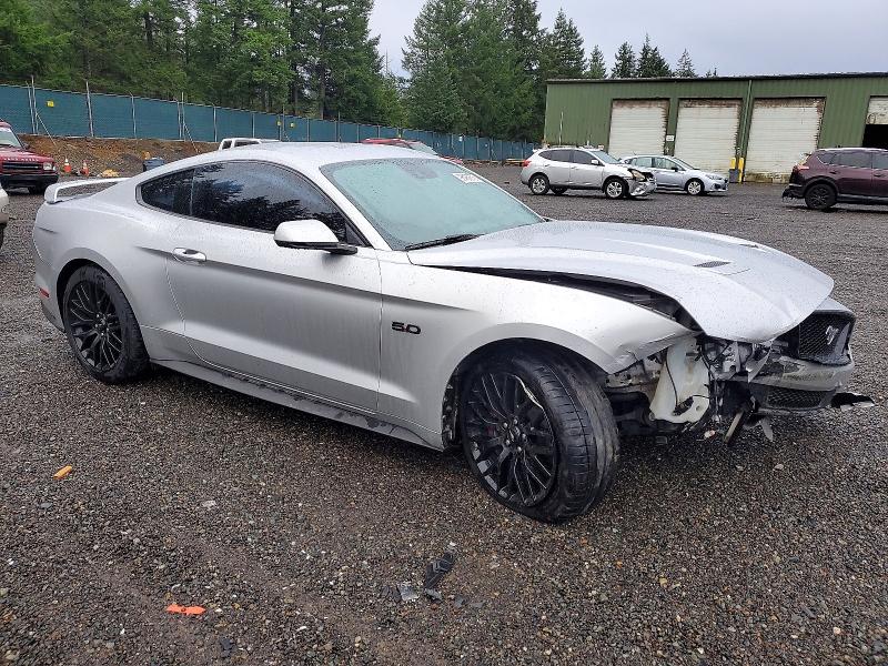 Фото 4 - FORD MUSTANG