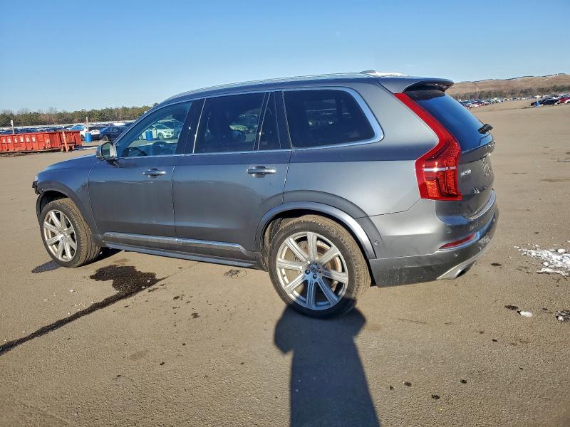 Фото 2 - VOLVO XC90