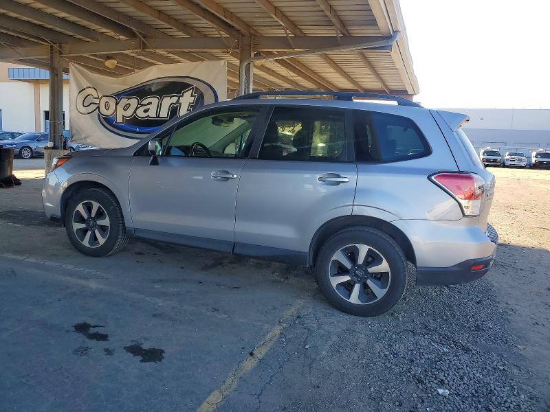 Фото 2 - SUBARU FORESTER