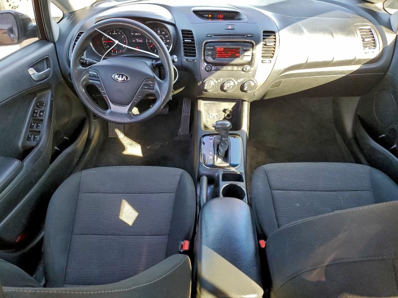 Фото 8 - KIA FORTE